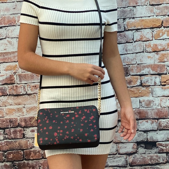 Nwt Michael Kors Jet Set item EW crossbody - Picture 5 of 8